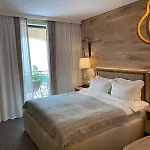 Blu Bay 5*