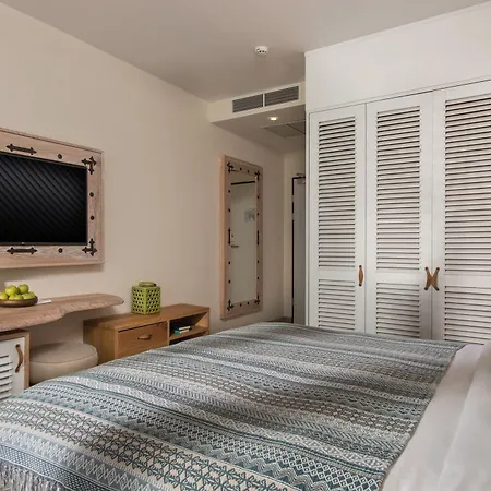 Hotell Blu Bay 5*