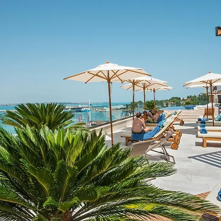 Blu Bay 5*